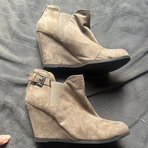 Maurices Brown Wedge Booties with Buckle - Picture 5 of 9